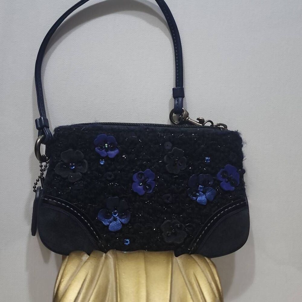 Rare Vintage Coach floral wristlet Y2K ERA